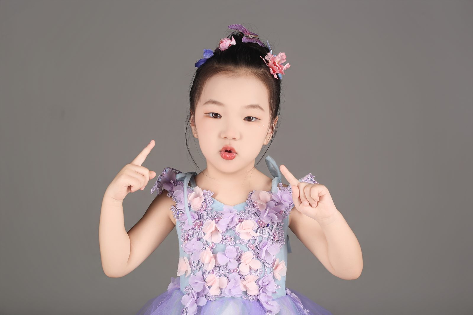 杨家有女初长成 8