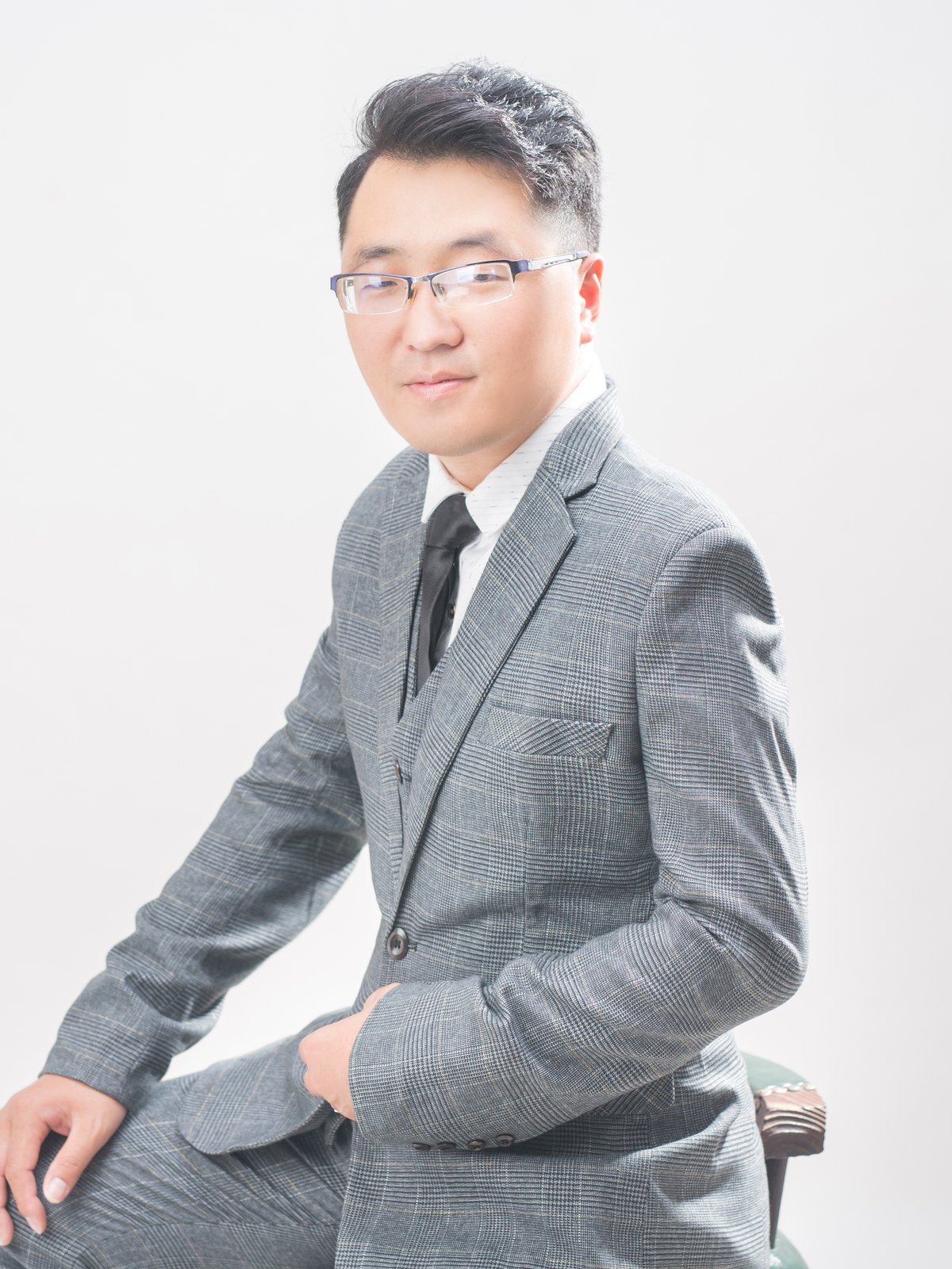 杨静